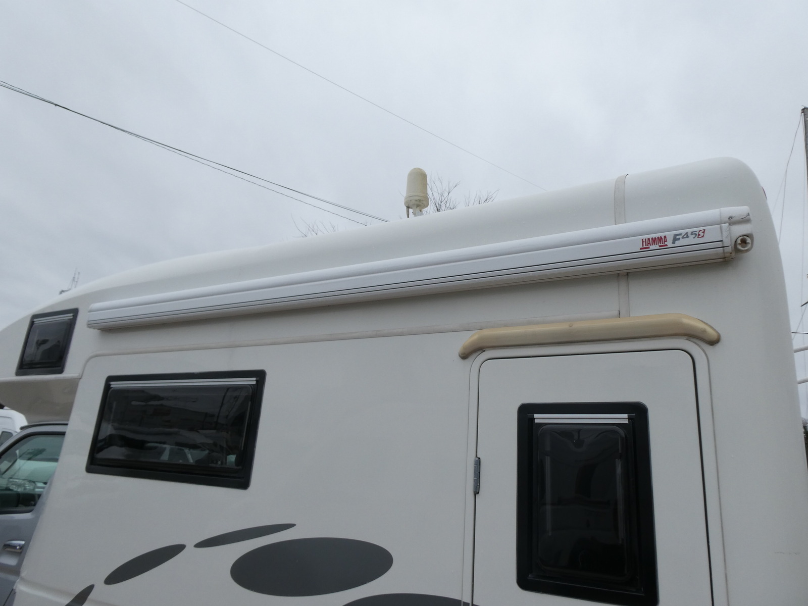 キャンピングカー キャブコン ﾌｧﾝﾙｰﾁｪ　ﾊﾟﾀｺﾞﾆｱｽﾀｰﾘﾝｸﾞ　4WD　家AC　FF