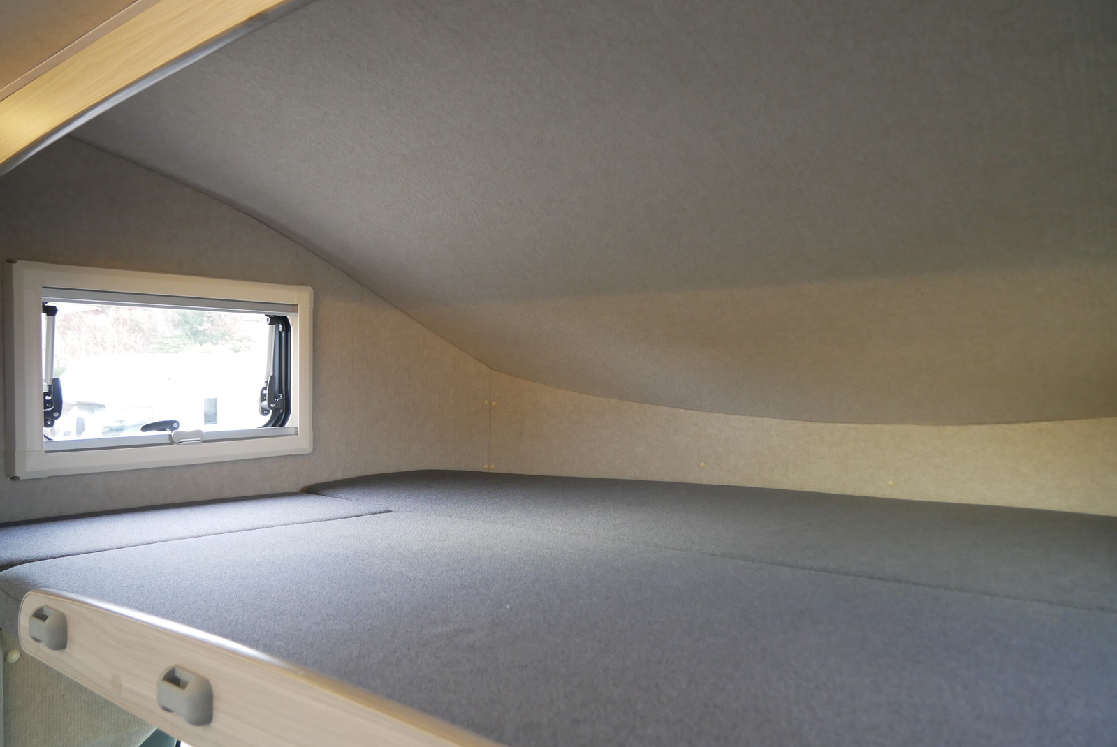 キャンピングカー キャブコン ｶﾑﾛｰﾄﾞ ﾀﾞｲﾚｸﾄｶｰｽﾞ ﾘｰｻ