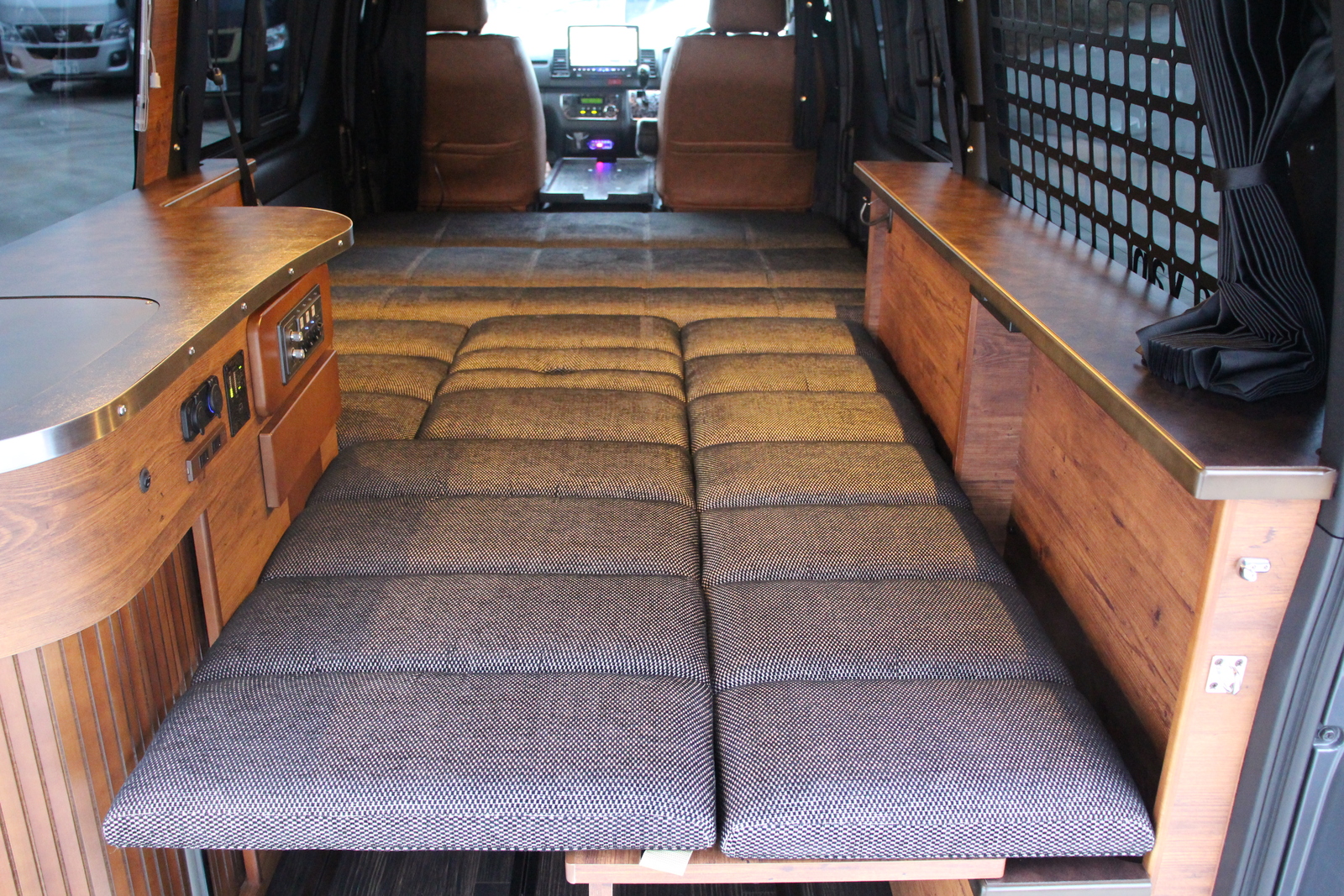 キャンピングカー バンコン ﾊｲｴｰｽ ｹｲﾜｰｸｽ ｸﾗｼｯｸﾊﾞﾝ FFﾋｰﾀｰ