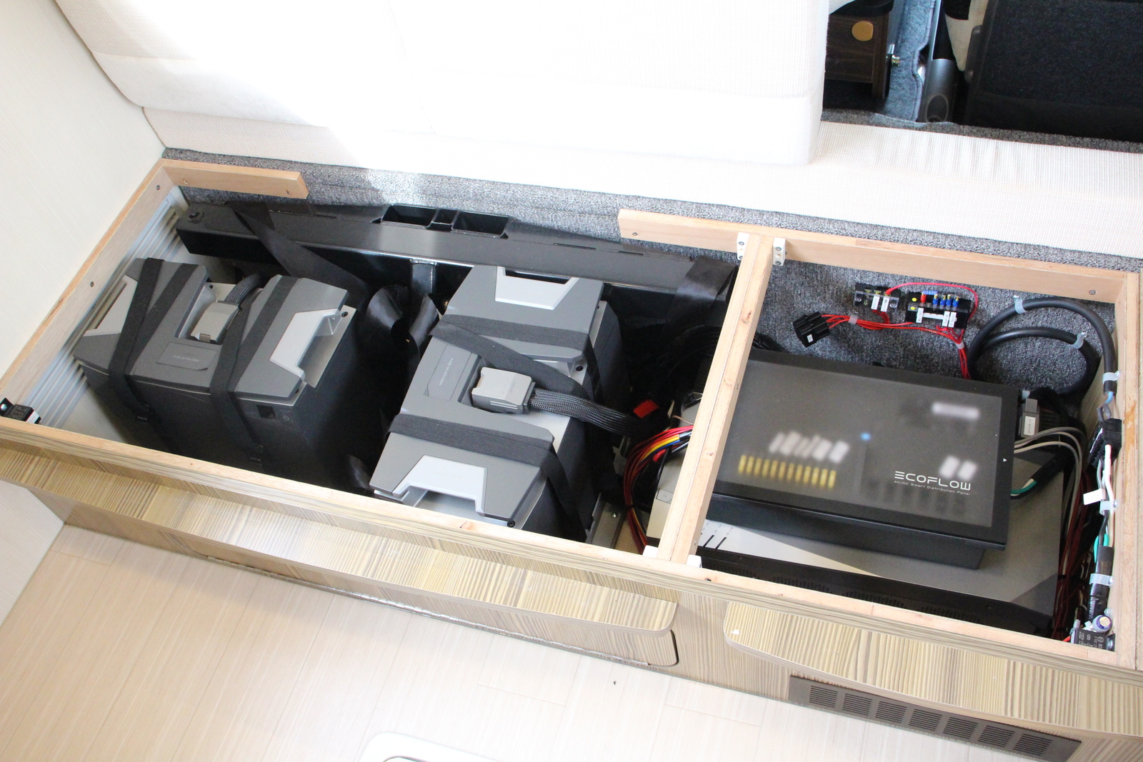 キャンピングカー キャブコン ｶﾑﾛｰﾄﾞ ﾊﾞﾝﾃｯｸ ｼﾞﾙ ｲﾘｽ 4WD