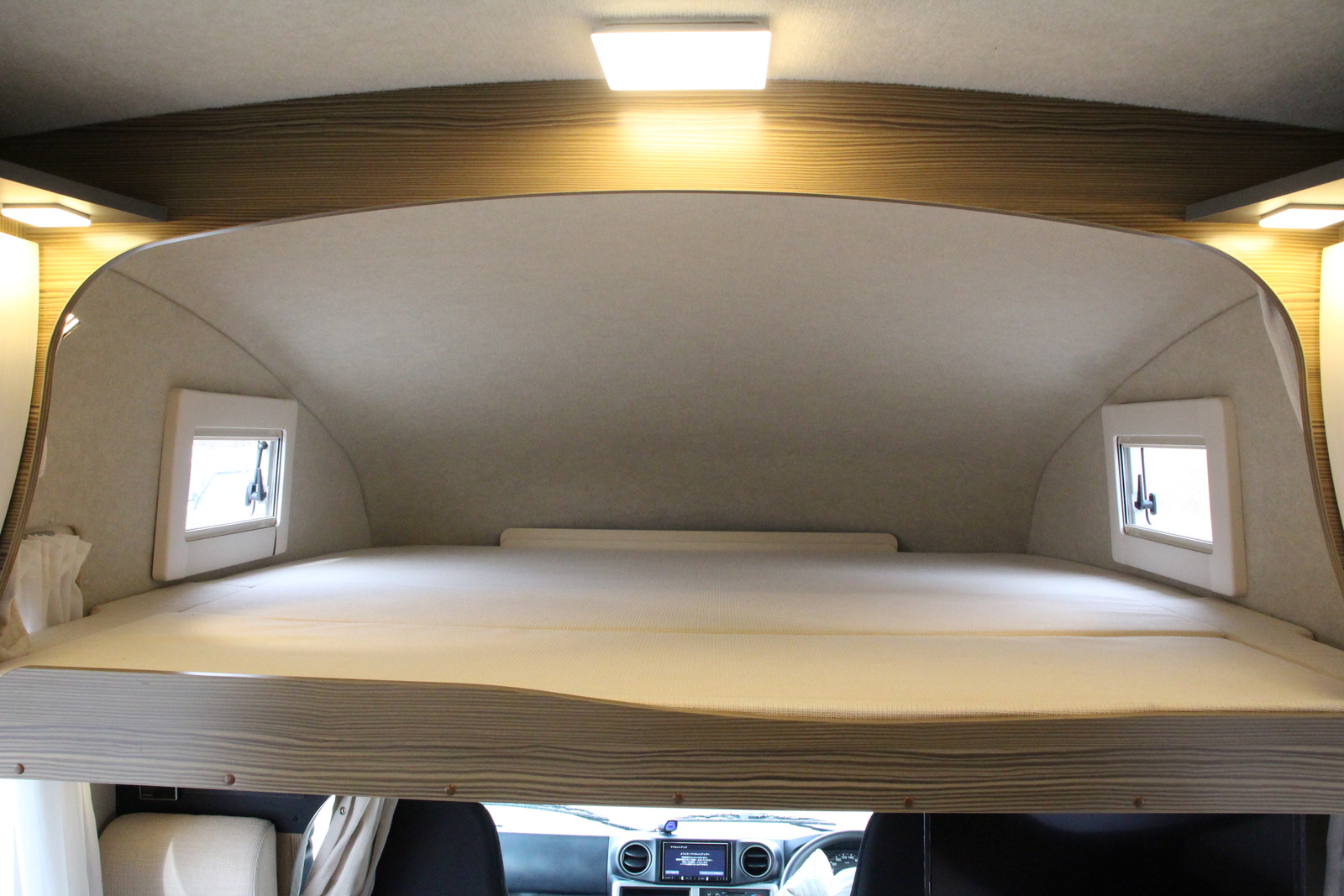 キャンピングカー キャブコン ｶﾑﾛｰﾄﾞ ﾊﾞﾝﾃｯｸ ｼﾞﾙ ｲﾘｽ 4WD