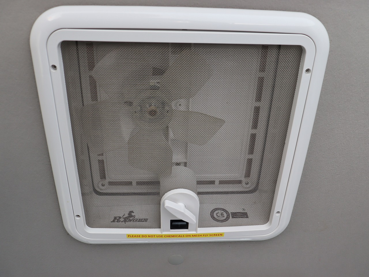 キャンピングカー 軽キャンパー ｴﾌﾞﾘｲ ｽﾃｰｼﾞ21 ﾊﾞｽｷﾝｸﾞ 4WD