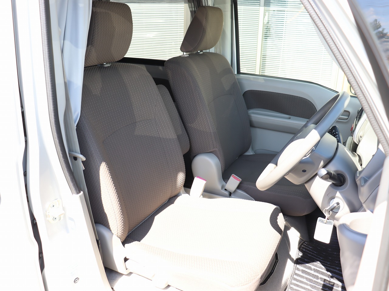 キャンピングカー 軽キャンパー ｴﾌﾞﾘｲ ｽﾃｰｼﾞ21 ﾊﾞｽｷﾝｸﾞ 4WD