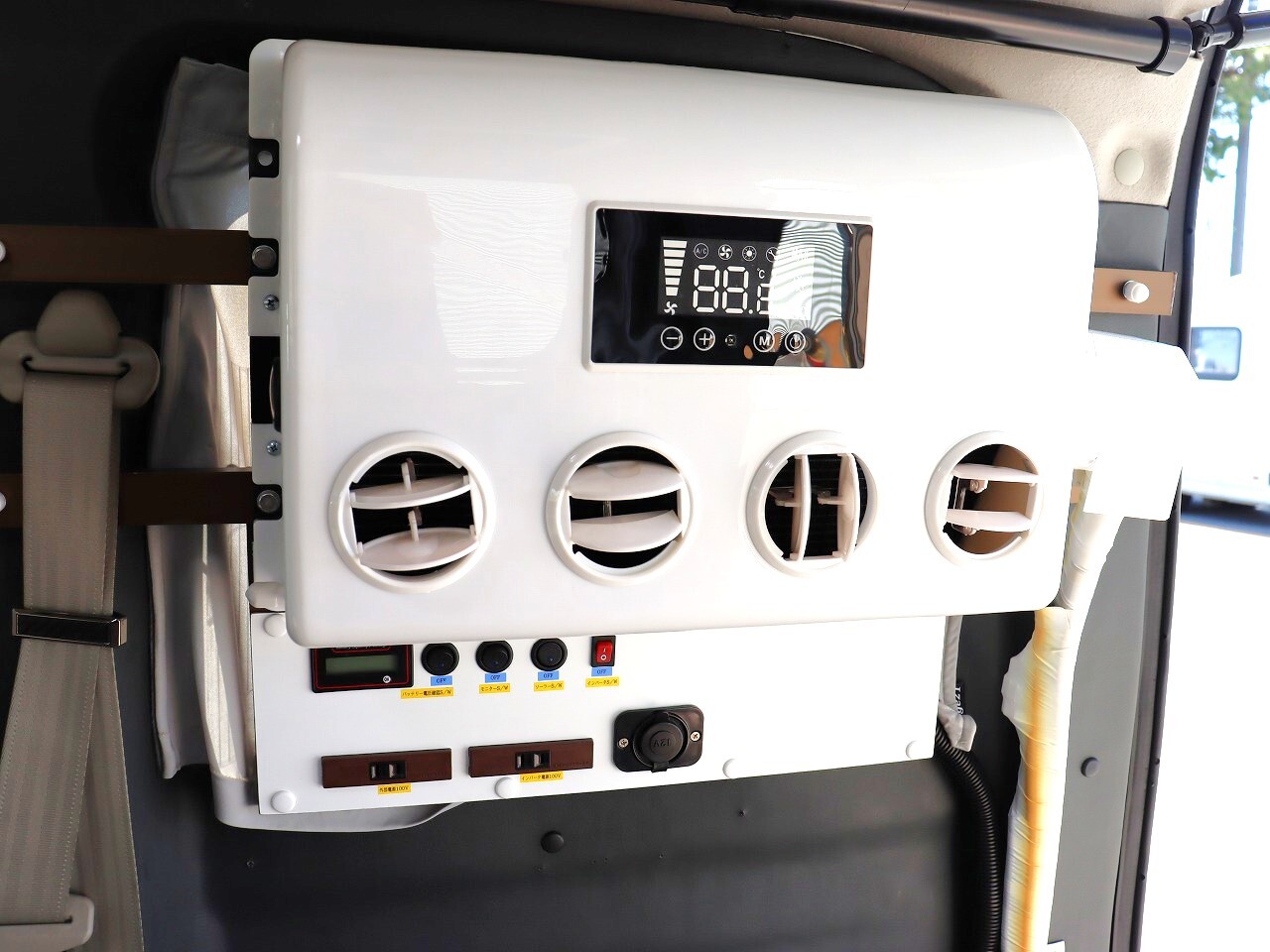 キャンピングカー 軽キャンパー ｴﾌﾞﾘｲ ｽﾃｰｼﾞ21 ﾊﾞｽｷﾝｸﾞ 4WD