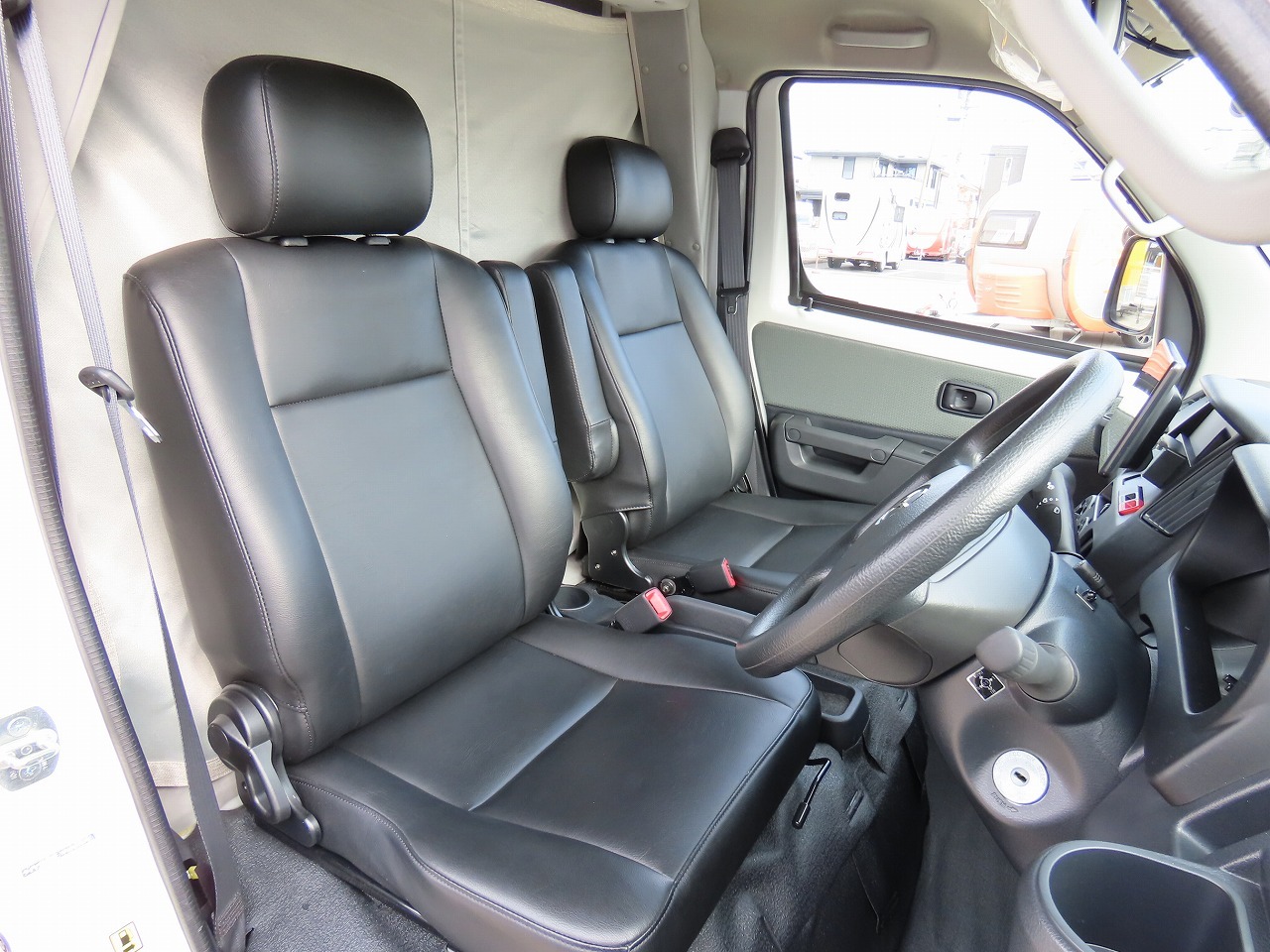 キャンピングカー キャブコン ﾎﾞﾝｺﾞ AtoZ ｱﾚﾝ･ﾊｲ