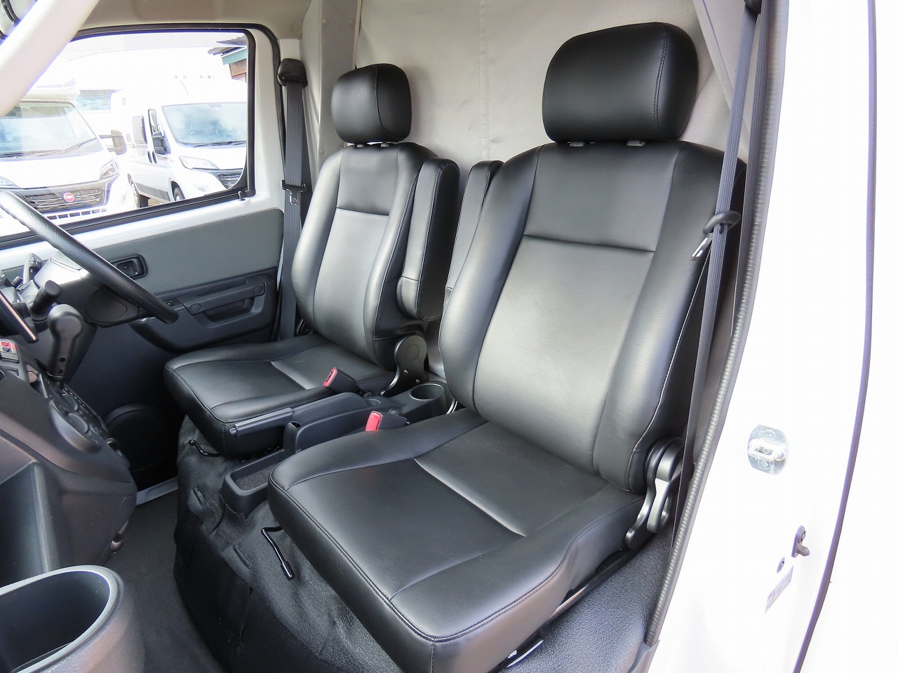 キャンピングカー キャブコン ﾎﾞﾝｺﾞ AtoZ ｱﾚﾝ･ﾊｲ