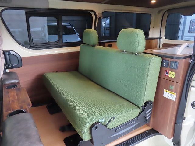 キャンピングカー バンコン ﾊｲｴｰｽ ﾄｲﾌｧｸﾄﾘｰ ｸﾞﾘｰﾝﾊﾞﾃﾞｨA