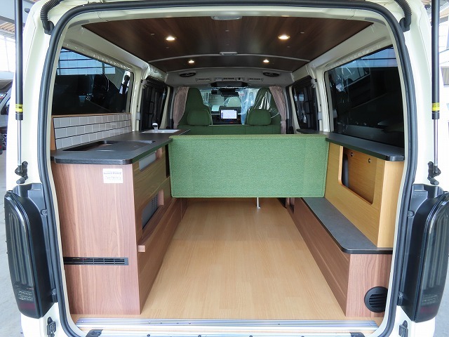 キャンピングカー バンコン ﾊｲｴｰｽ ﾄｲﾌｧｸﾄﾘｰ ｸﾞﾘｰﾝﾊﾞﾃﾞｨA
