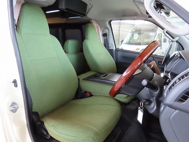 キャンピングカー バンコン ﾊｲｴｰｽ ﾄｲﾌｧｸﾄﾘｰ ｸﾞﾘｰﾝﾊﾞﾃﾞｨA