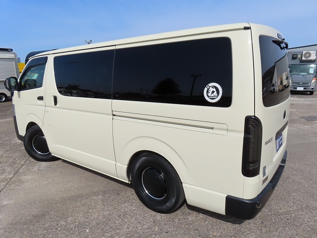 キャンピングカー バンコン ﾊｲｴｰｽ ﾄｲﾌｧｸﾄﾘｰ ｸﾞﾘｰﾝﾊﾞﾃﾞｨA