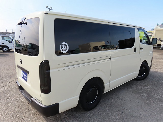 キャンピングカー バンコン ﾊｲｴｰｽ ﾄｲﾌｧｸﾄﾘｰ ｸﾞﾘｰﾝﾊﾞﾃﾞｨA