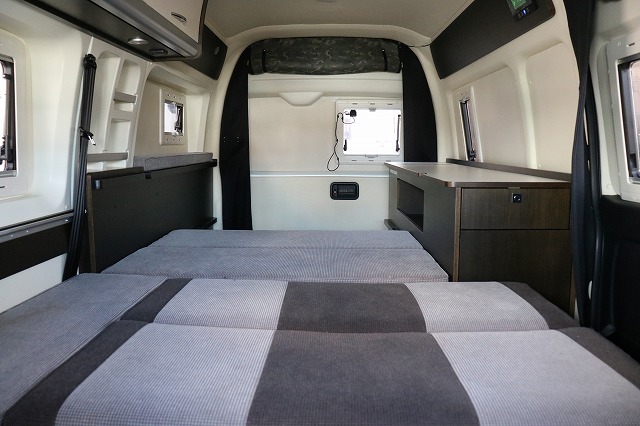 キャンピングカー バンコン ﾊｲｴｰｽ ﾄｲﾌｧｸﾄﾘｰﾄｲｽﾞﾎﾞｯｸｽ540 4WD