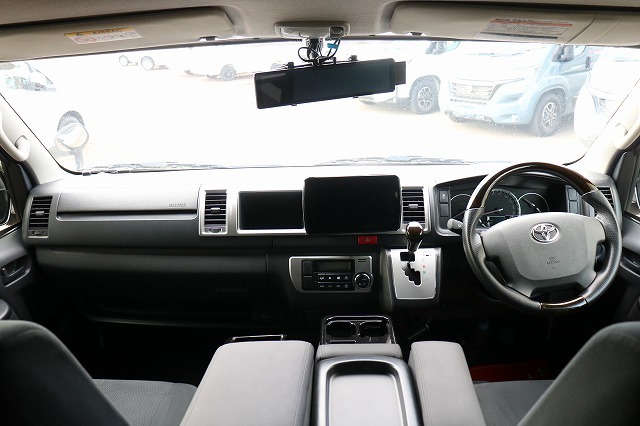 キャンピングカー バンコン ﾊｲｴｰｽ ﾄｲﾌｧｸﾄﾘｰﾄｲｽﾞﾎﾞｯｸｽ540 4WD