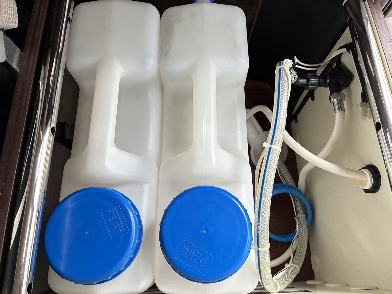 キャンピングカー バンコン ﾊｲｴｰｽ ｱﾈｯｸｽ ﾌｧﾐﾘｰﾜｺﾞﾝ