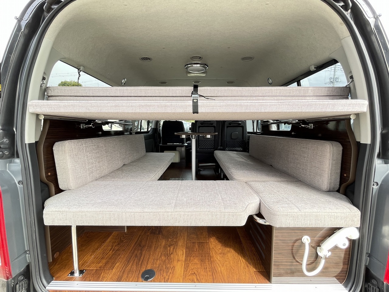 キャンピングカー バンコン ﾊｲｴｰｽ ｱﾈｯｸｽ ﾌｧﾐﾘｰﾜｺﾞﾝ