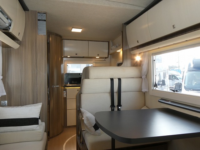 キャンピングカー キャブコン ﾊﾞﾝﾃｯｸ　ｼﾞﾙ　4WD(KDY系)　家AC　FF