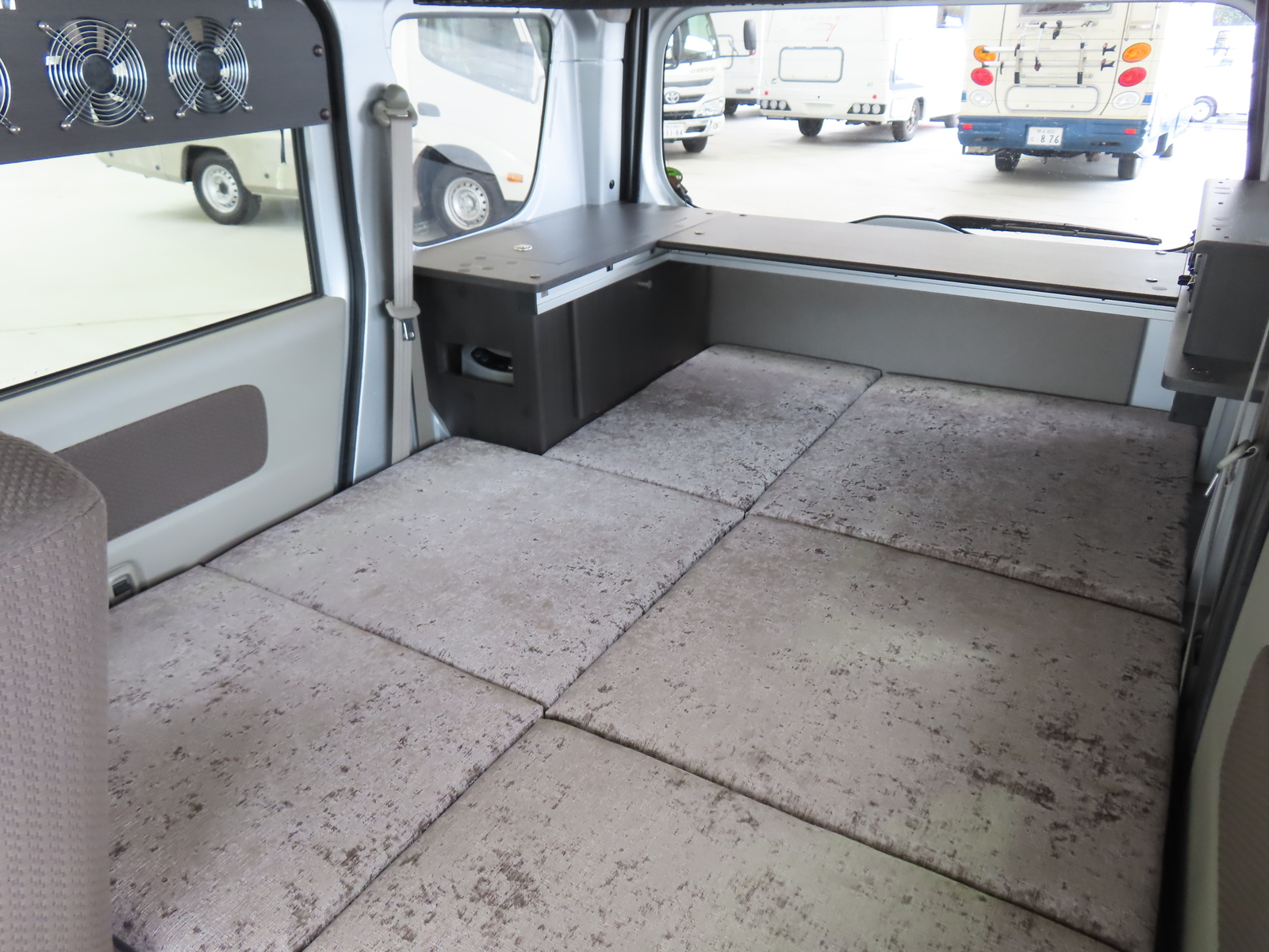 キャンピングカー 軽キャンパー ｽｸﾗﾑ ﾒﾃｨｵ ﾗｸﾈﾙ 4WD