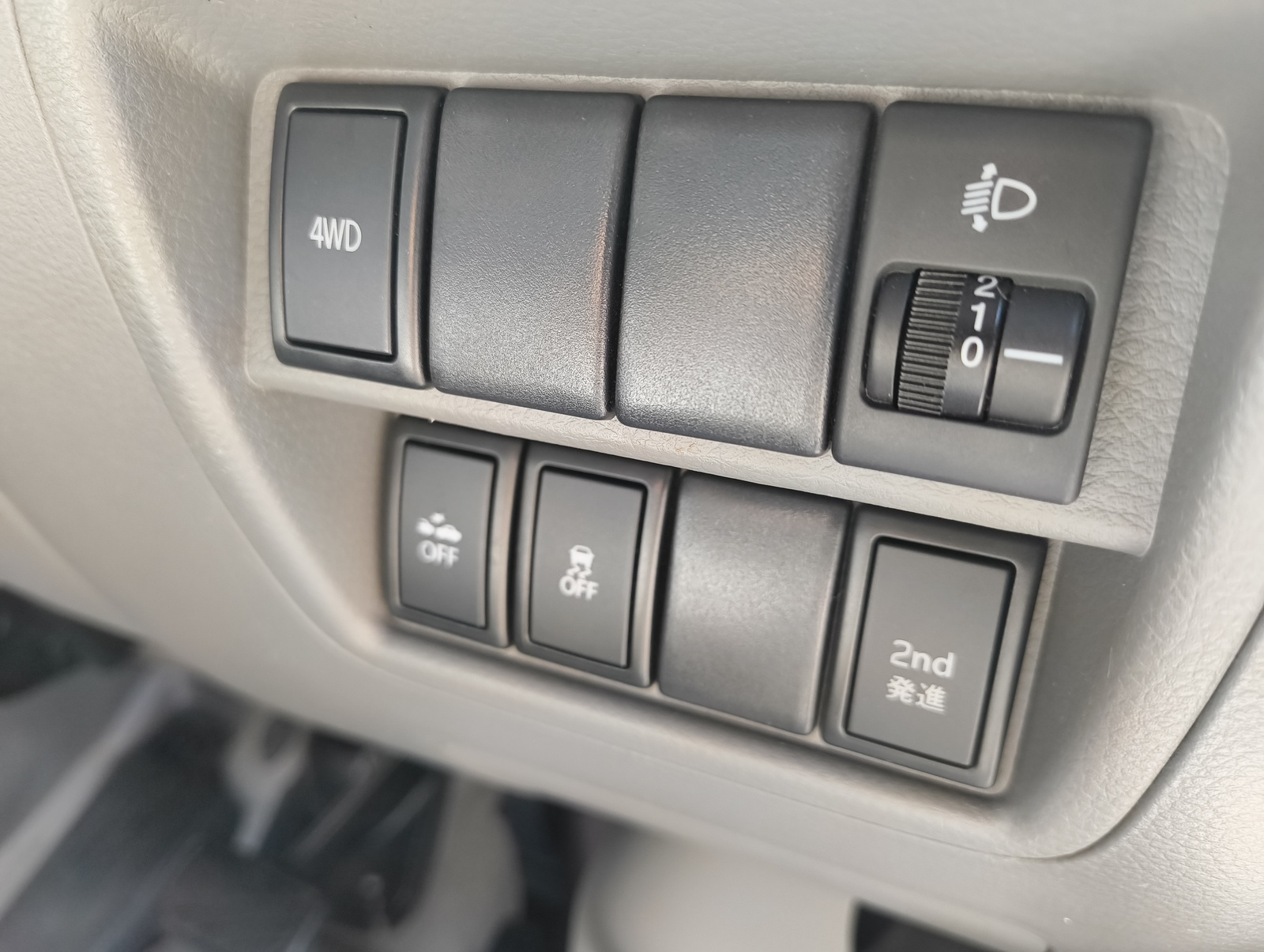 キャンピングカー 軽キャンパー ｽｸﾗﾑ ﾒﾃｨｵ ﾗｸﾈﾙ 4WD