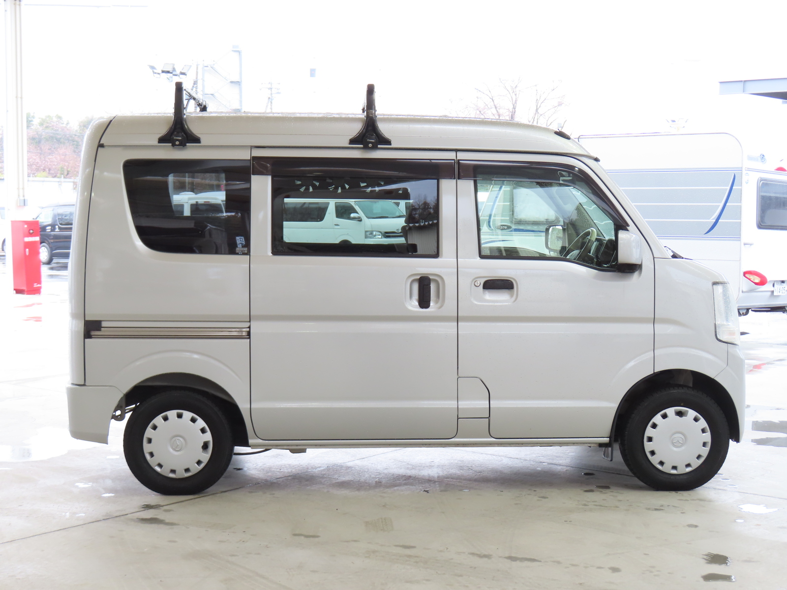 キャンピングカー 軽キャンパー ｽｸﾗﾑ ﾒﾃｨｵ ﾗｸﾈﾙ 4WD