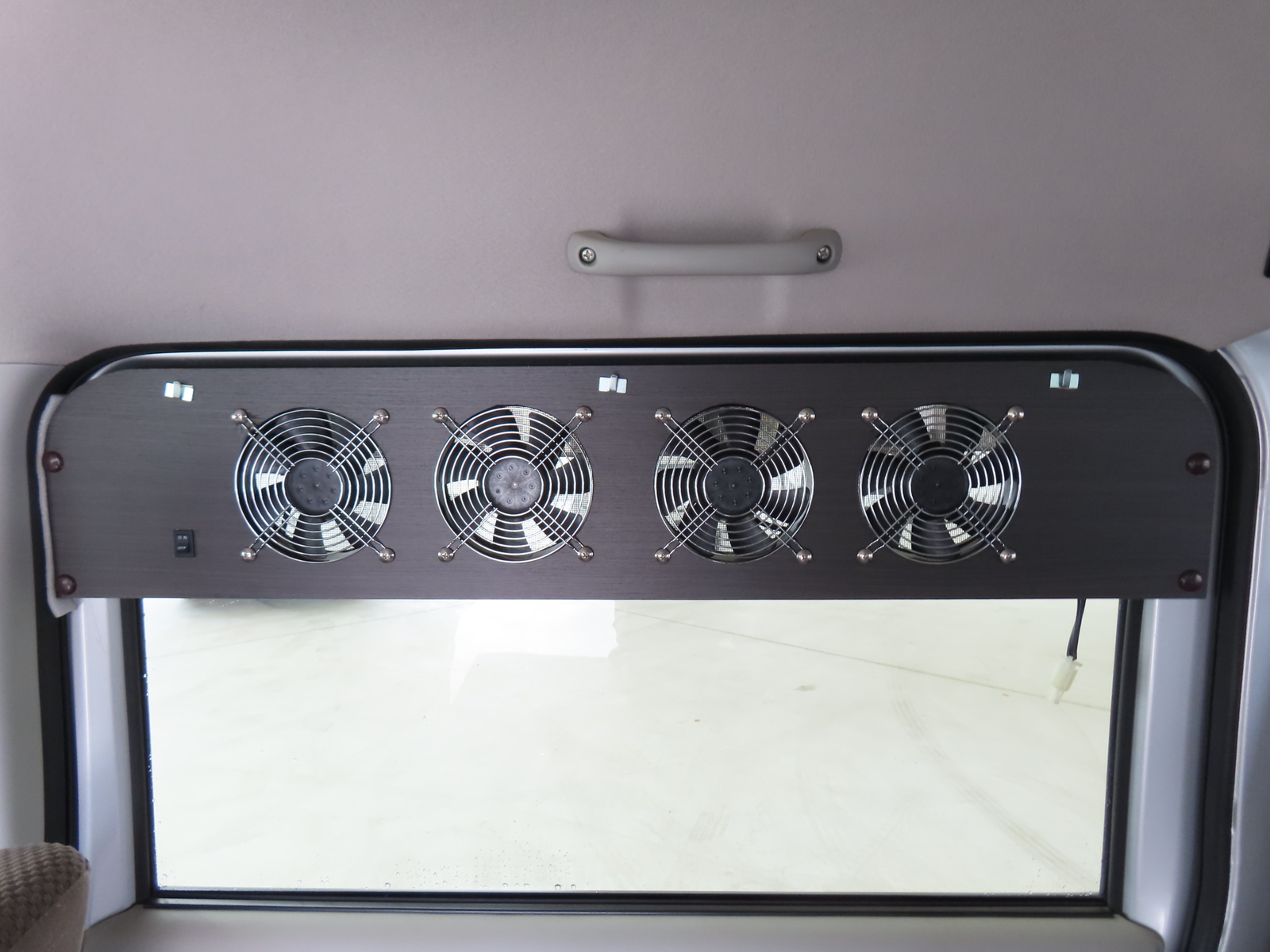 キャンピングカー 軽キャンパー ｽｸﾗﾑ ﾒﾃｨｵ ﾗｸﾈﾙ 4WD