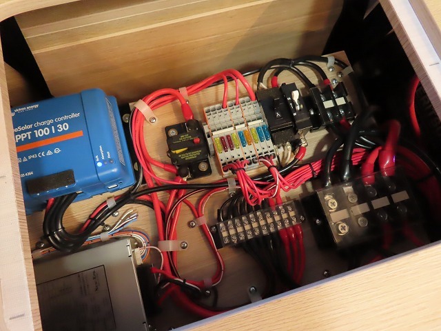 キャンピングカー キャブコン ﾋﾞｰｶﾑ ｷｬﾝﾊﾟｰ鹿児島 ﾀﾋﾞｰｸｽ 家庭用ｴｱｺﾝ