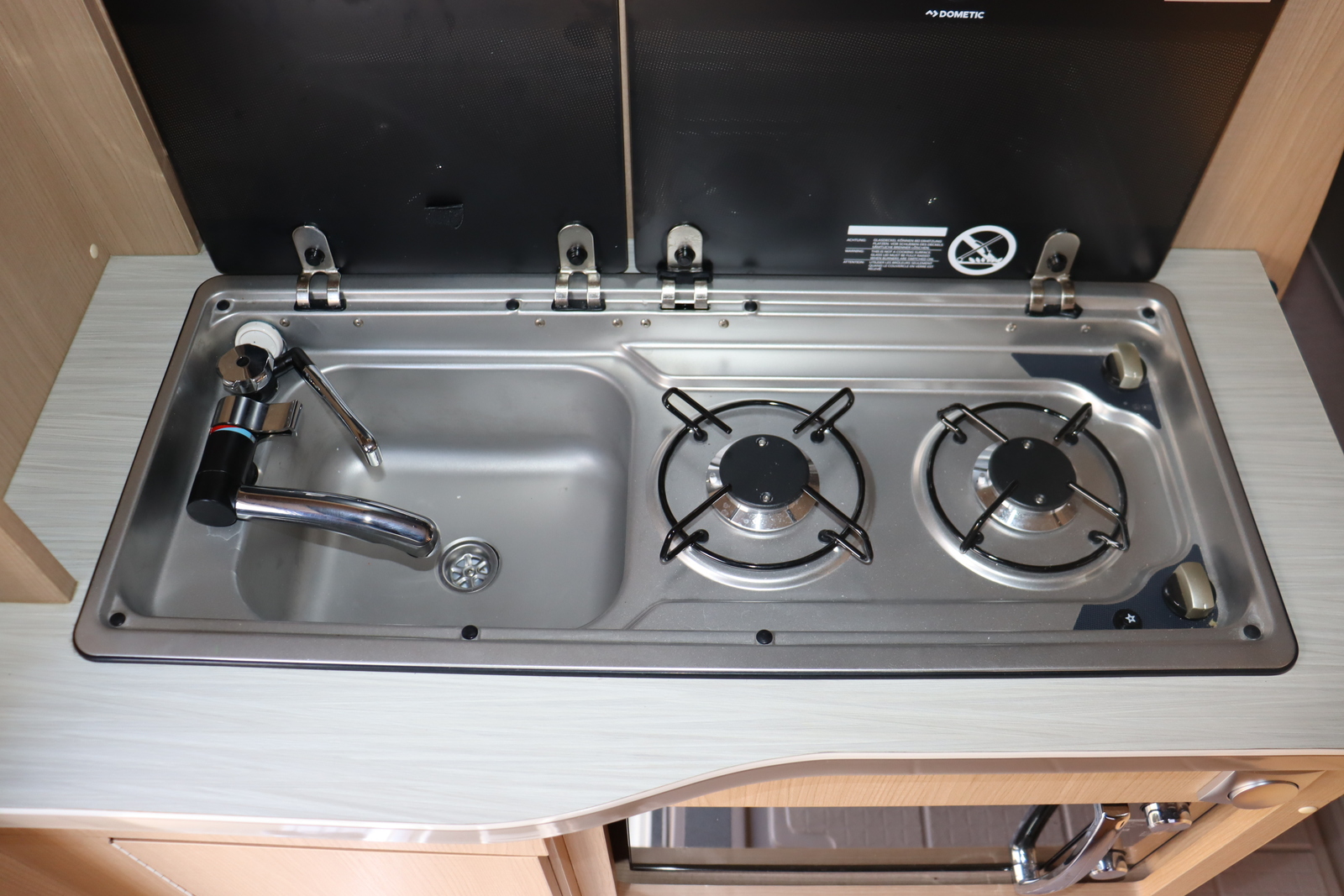 キャンピングカー キャブコン ｶﾑﾛｰﾄﾞ ﾊﾞﾝﾃｯｸｺﾙﾄﾞﾘｰﾌﾞｽ ｲﾘｽ 4WD