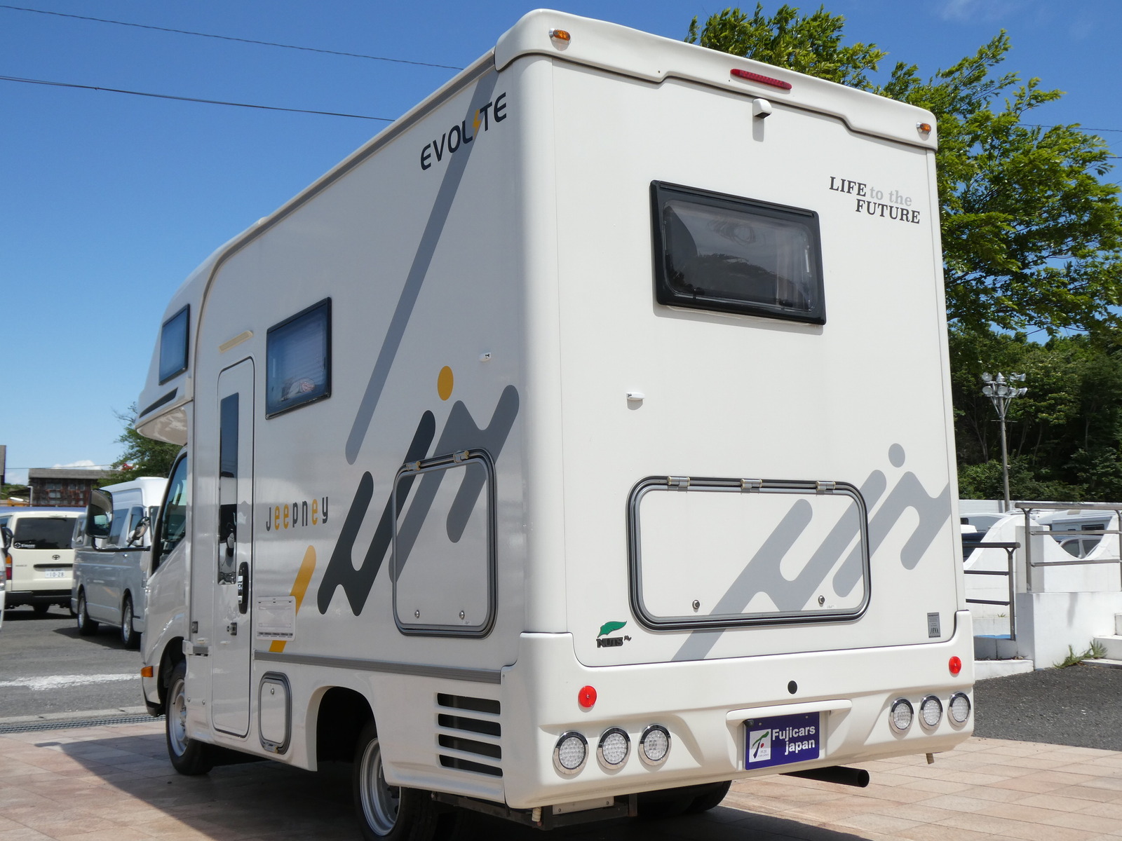 キャンピングカー キャブコン ﾅｯﾂRV　ｼﾞｰﾌﾟﾆｰ　ﾀｲﾌﾟX　家AC　FF