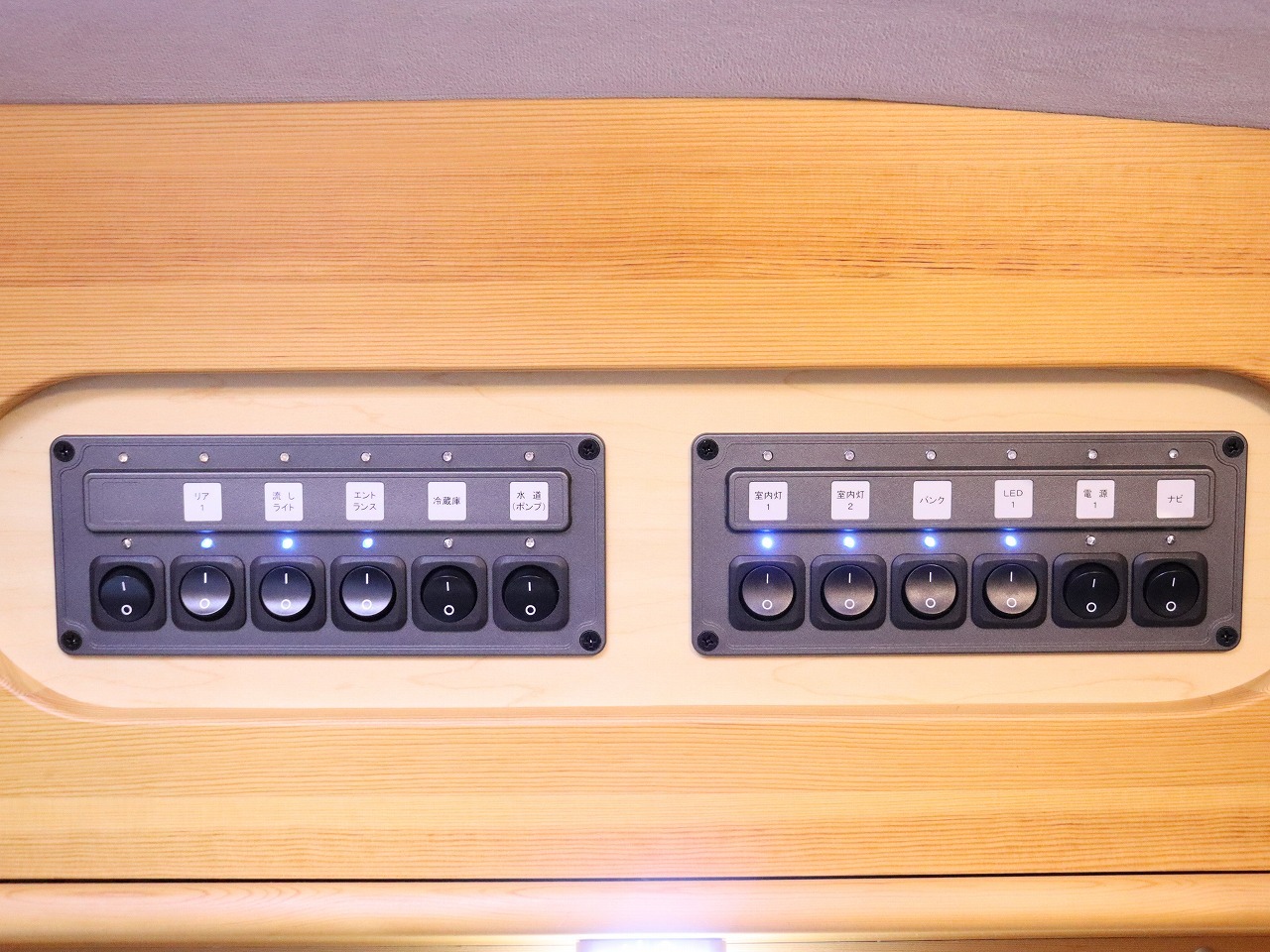 キャンピングカー キャブコン ﾀｳﾝｴｰｽ AtoZ ｱﾚﾝ 4WD　FF　ｲﾝﾊﾞｰﾀｰ