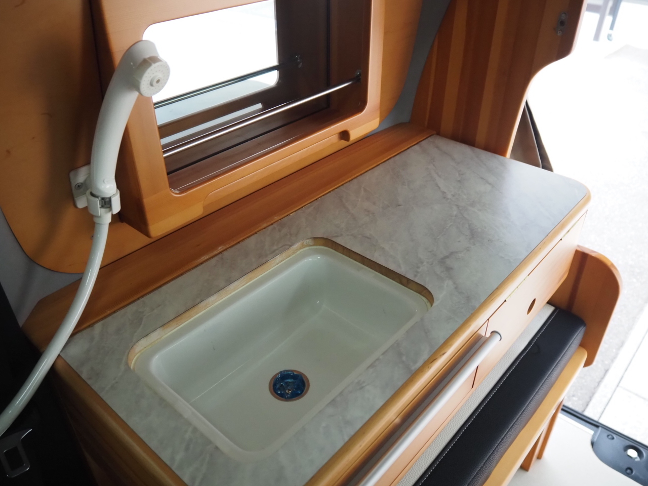 キャンピングカー バンコン NV200ﾊﾞﾈｯﾄ ﾀｺｽ NVｼﾞｬｯｸ ﾜﾝｵｰﾅｰ