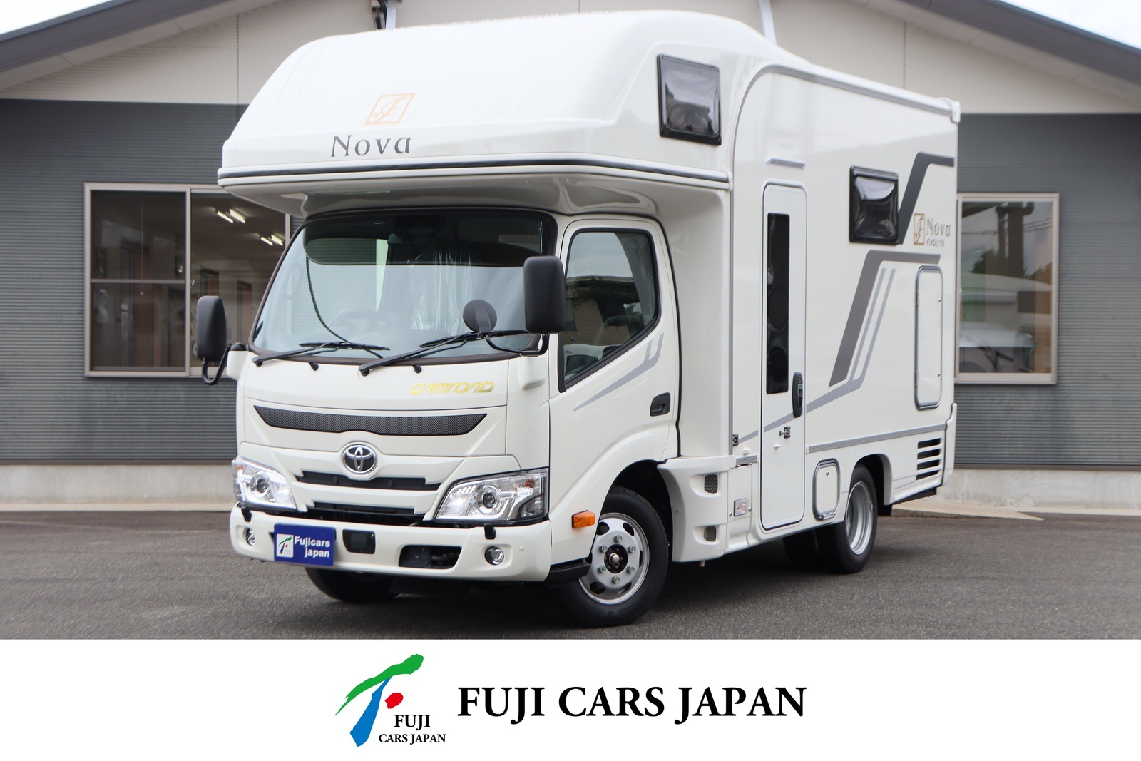 キャンピングカー キャブコン カムロードフジカーズジャパンNovaタイプW新車