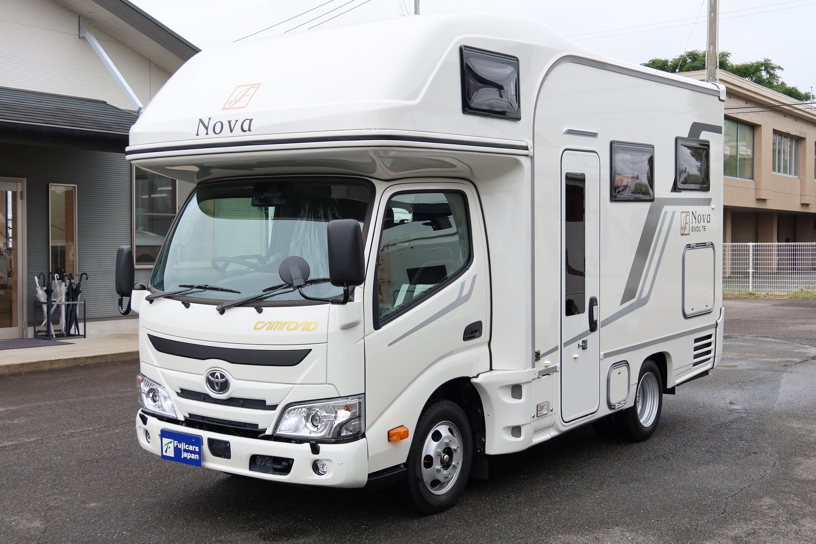 キャンピングカー キャブコン ｶﾑﾛｰﾄﾞﾌｼﾞｶｰｽﾞｼﾞｬﾊﾟﾝNovaﾀｲﾌﾟX新車
