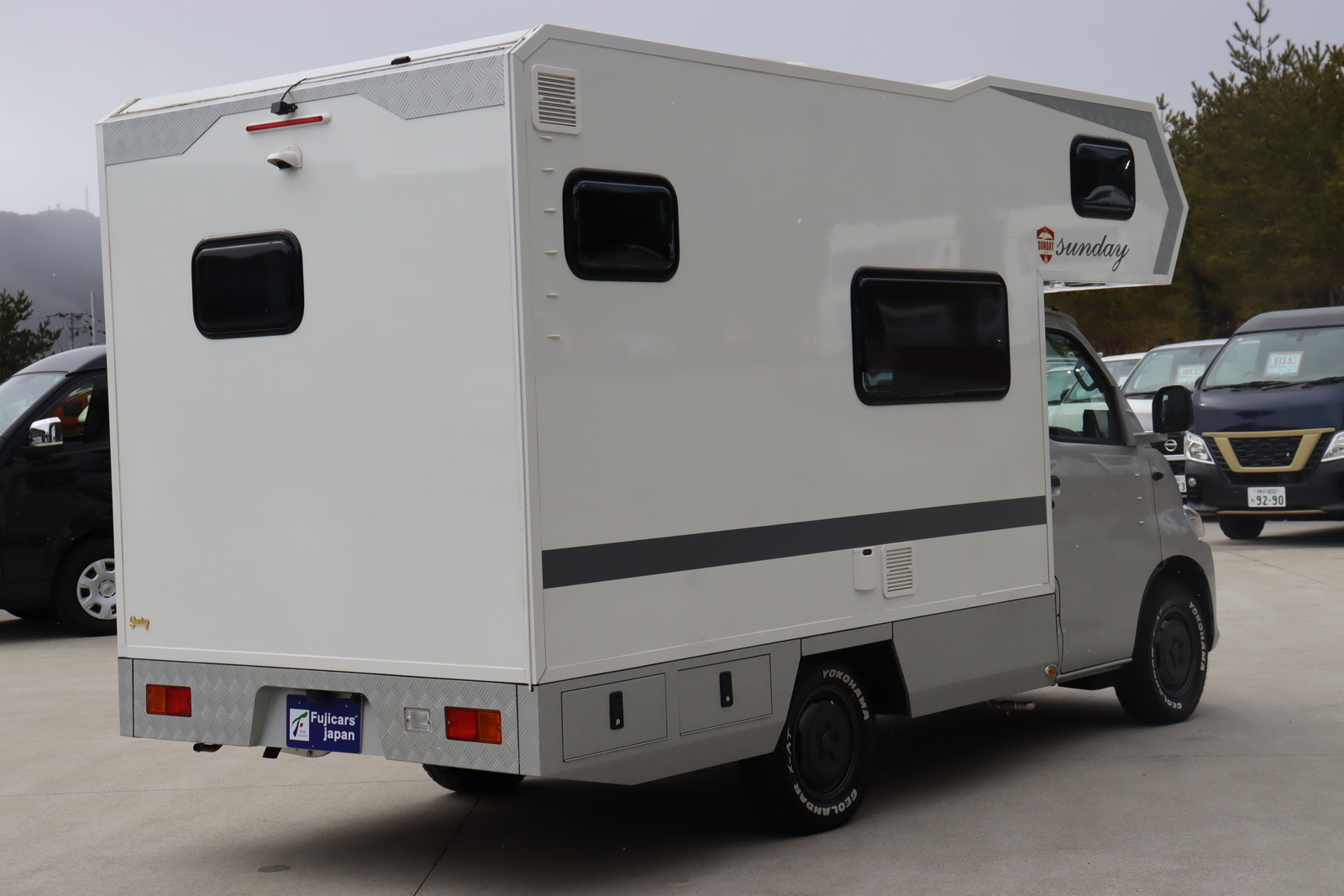 キャンピングカー キャブコン ﾀｳﾝｴｰｽ ｻﾝﾃﾞｲRV ｻﾝﾃﾞｲﾐﾄﾞﾙ