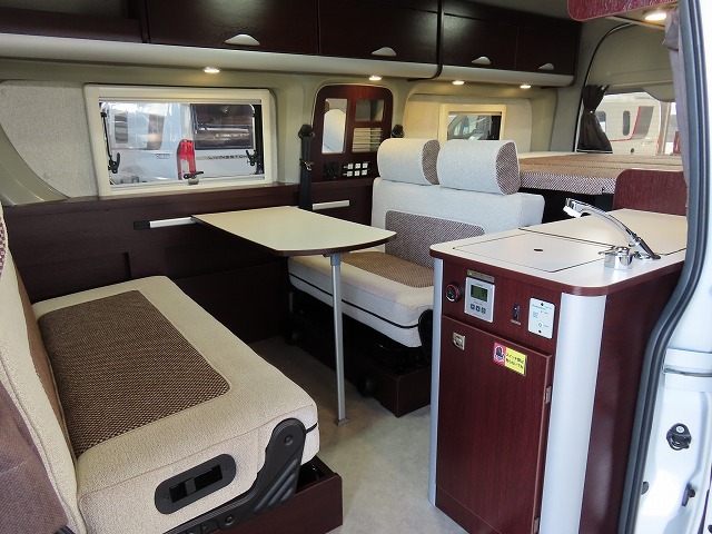 キャンピングカー バンコン ﾊｲｴｰｽ ﾅｯﾂRV ﾘｰｸⅡ FFﾋｰﾀｰ