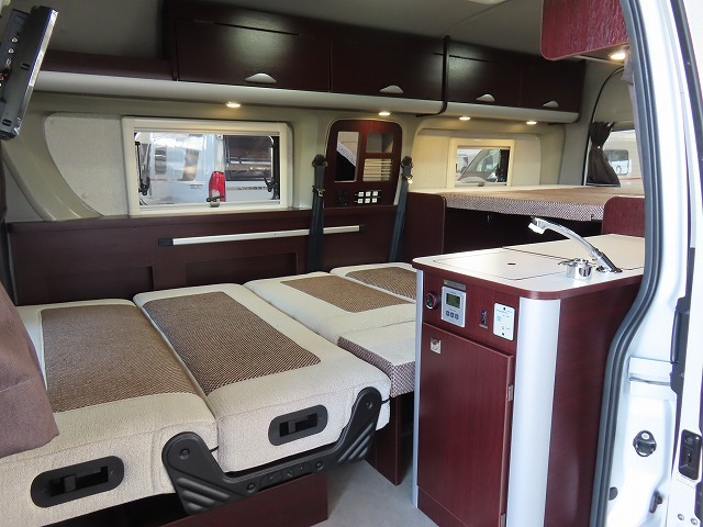 キャンピングカー バンコン ﾊｲｴｰｽ ﾅｯﾂRV ﾘｰｸⅡ FFﾋｰﾀｰ