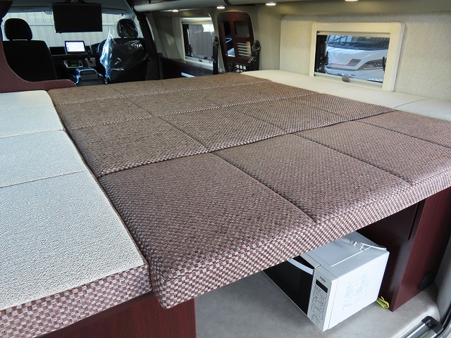 キャンピングカー バンコン ﾊｲｴｰｽ ﾅｯﾂRV ﾘｰｸⅡ FFﾋｰﾀｰ