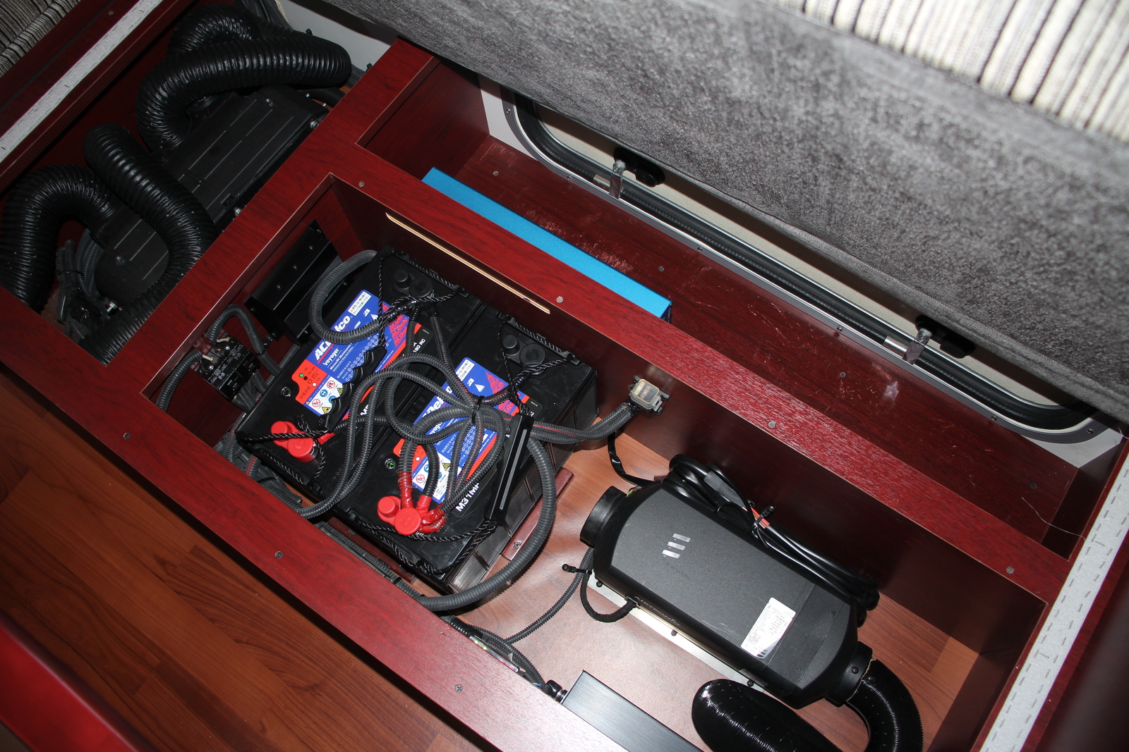 キャンピングカー キャブコン ｶﾑﾛｰﾄﾞ ﾅｯﾂRV ｸﾚｱ5.0R