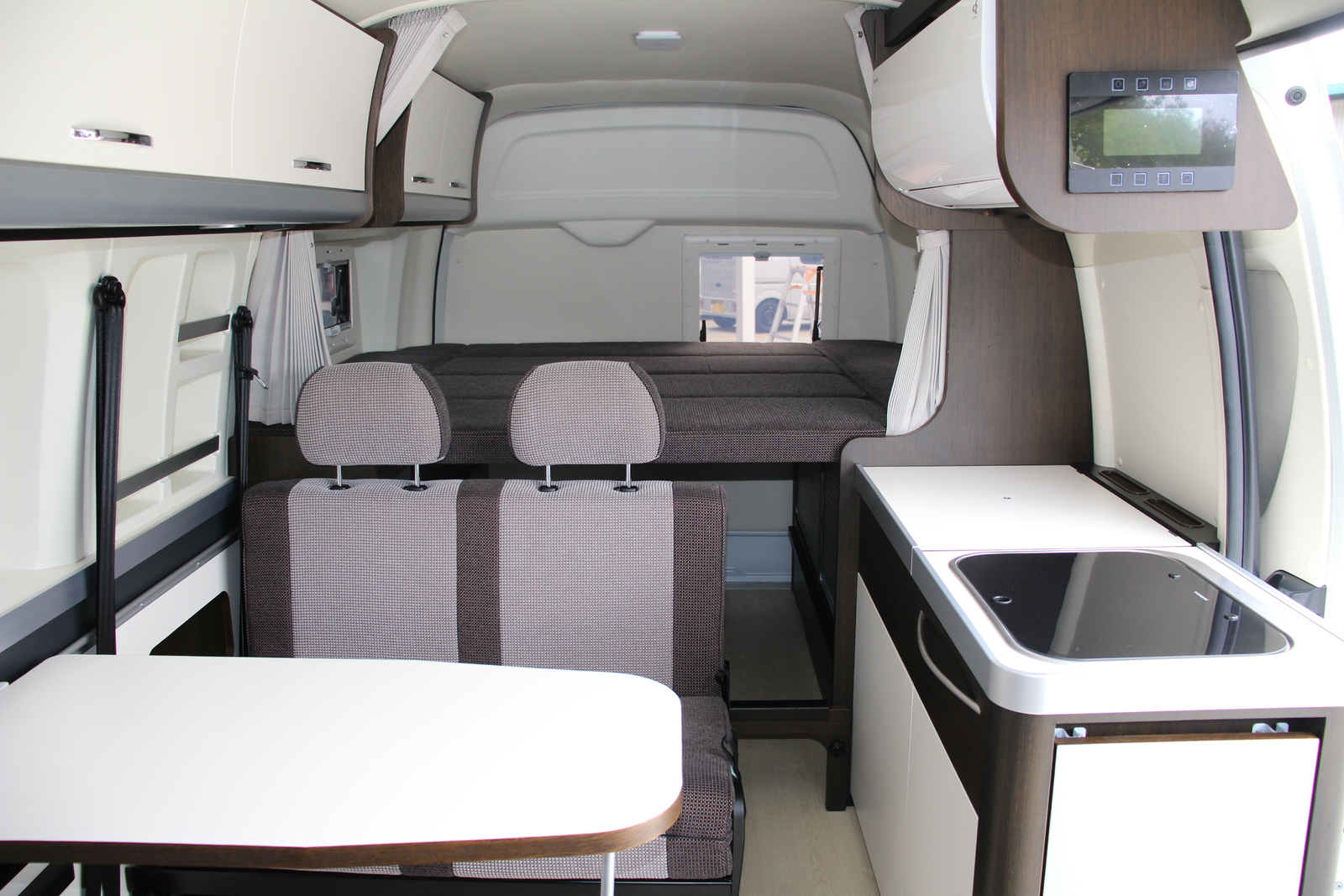 キャンピングカー バンコン ﾊｲｴｰｽ ﾄｲﾌｧｸﾄﾘｰ ﾊﾞｰﾃﾞﾝｸﾞﾗﾝﾃﾞ