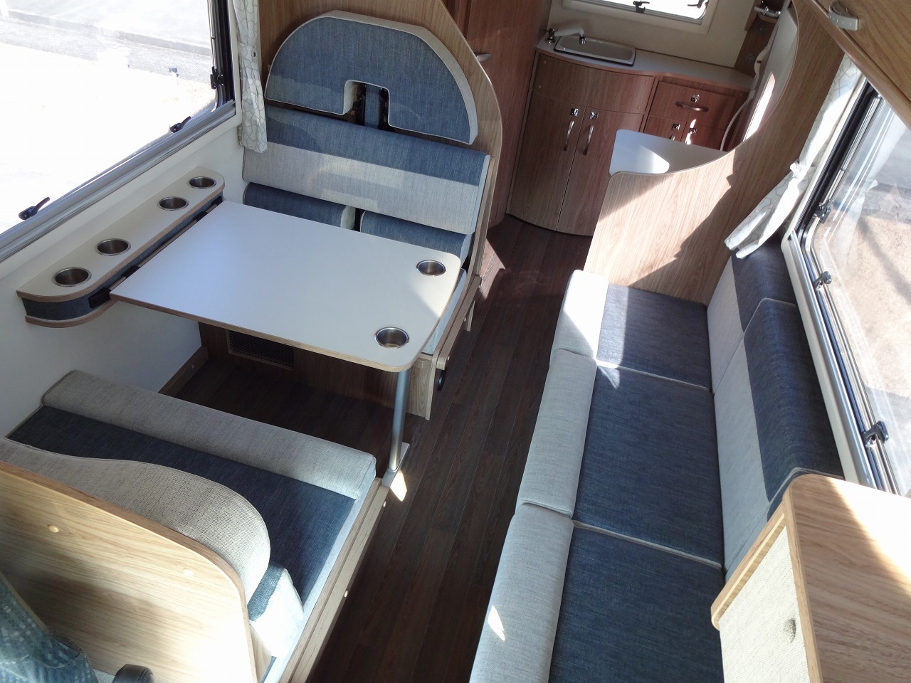 キャンピングカー キャブコン ｶﾑﾛｰﾄﾞ 東和 ｳﾞｫｰﾝDC 家庭用ｴｱｺﾝ 4WD