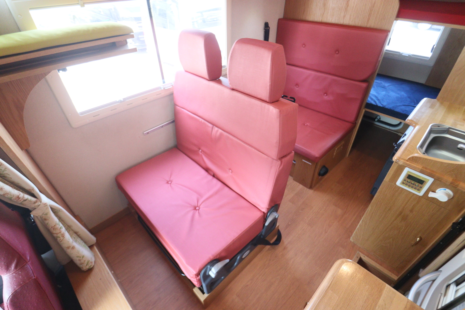 キャンピングカー キャブコン ﾎﾞﾝｺﾞ ｶﾄｰﾓｰﾀｰ ﾎﾞｰﾉ 4WD