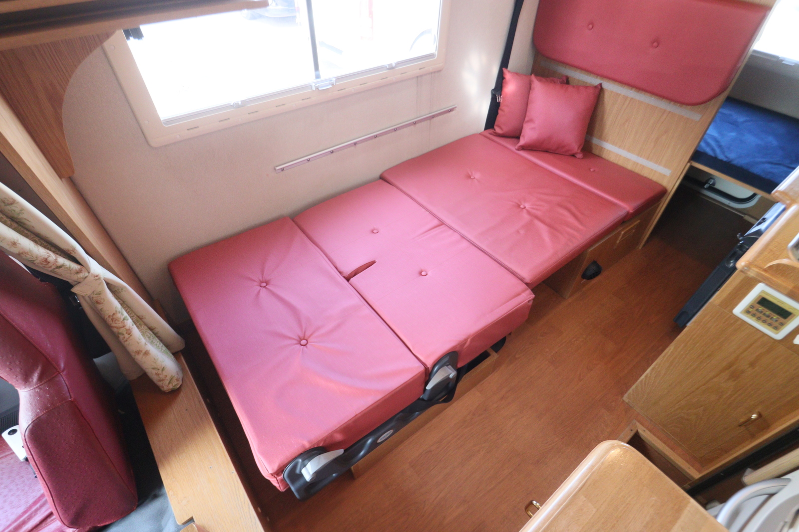 キャンピングカー キャブコン ﾎﾞﾝｺﾞ ｶﾄｰﾓｰﾀｰ ﾎﾞｰﾉ 4WD