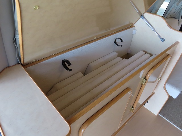 キャンピングカー バンコン ﾊｲｴｰｽ FOCS ｱﾘｾﾞ FFﾋｰﾀｰ 4WD