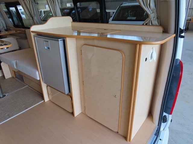 キャンピングカー バンコン ﾊｲｴｰｽ FOCS ｱﾘｾﾞ FFﾋｰﾀｰ 4WD