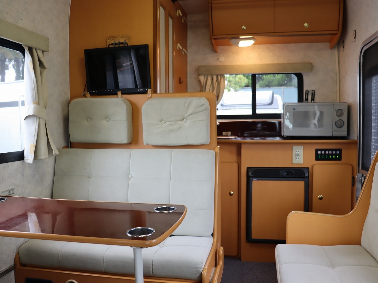 キャンピングカー キャブコン ﾀｳﾝｴｰｽﾉｱ ｾｷｿｰﾎﾞﾃﾞｨ ｷｬｯﾄ