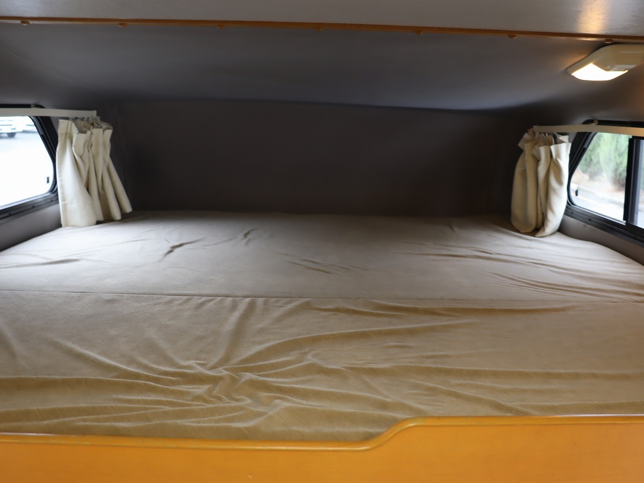 キャンピングカー キャブコン ﾀｳﾝｴｰｽﾉｱ ｾｷｿｰﾎﾞﾃﾞｨ ｷｬｯﾄ