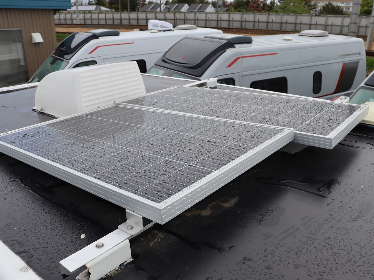 キャンピングカー キャブコン ﾀｳﾝｴｰｽﾉｱ ｾｷｿｰﾎﾞﾃﾞｨ ｷｬｯﾄ