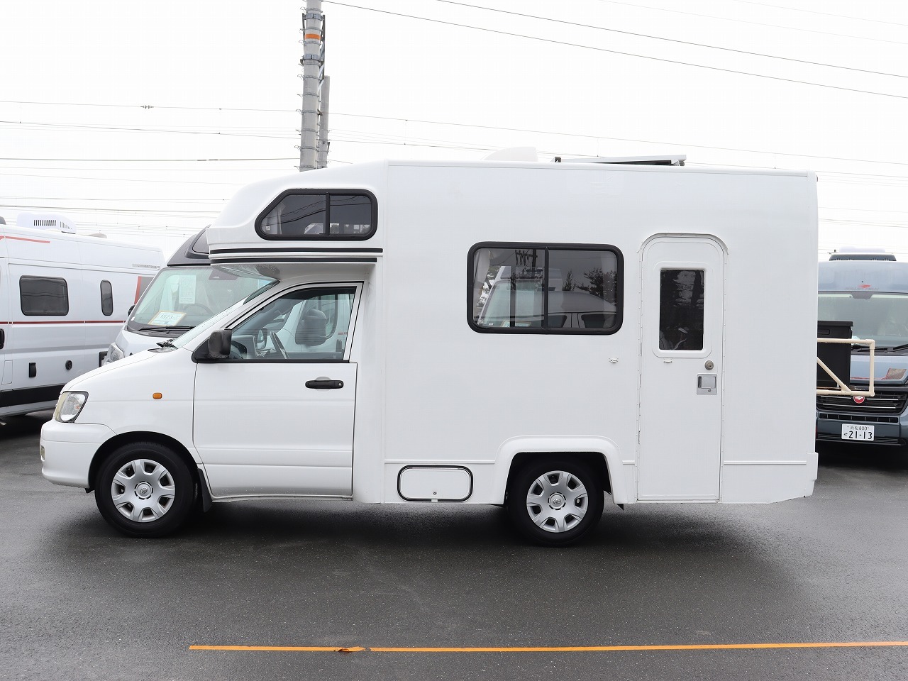 キャンピングカー キャブコン ﾀｳﾝｴｰｽﾉｱ ｾｷｿｰﾎﾞﾃﾞｨ ｷｬｯﾄ