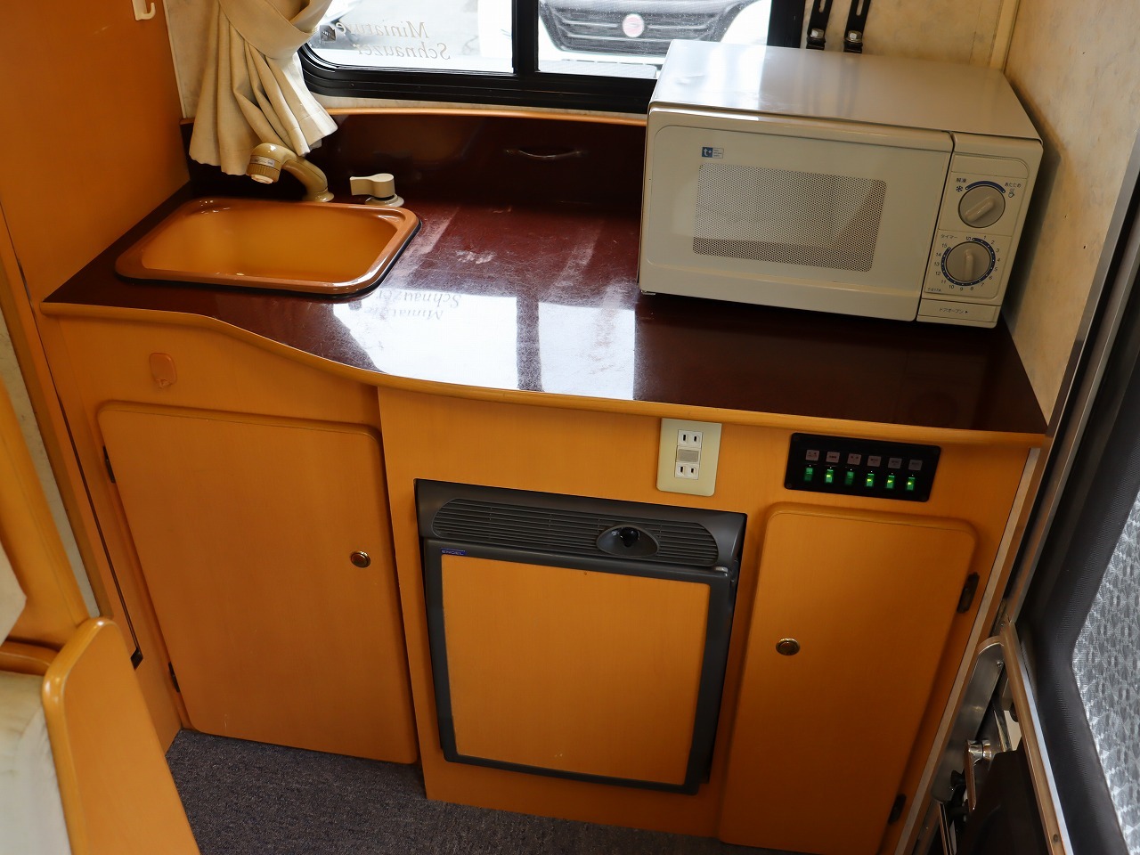 キャンピングカー キャブコン ﾀｳﾝｴｰｽﾉｱ ｾｷｿｰﾎﾞﾃﾞｨ ｷｬｯﾄ