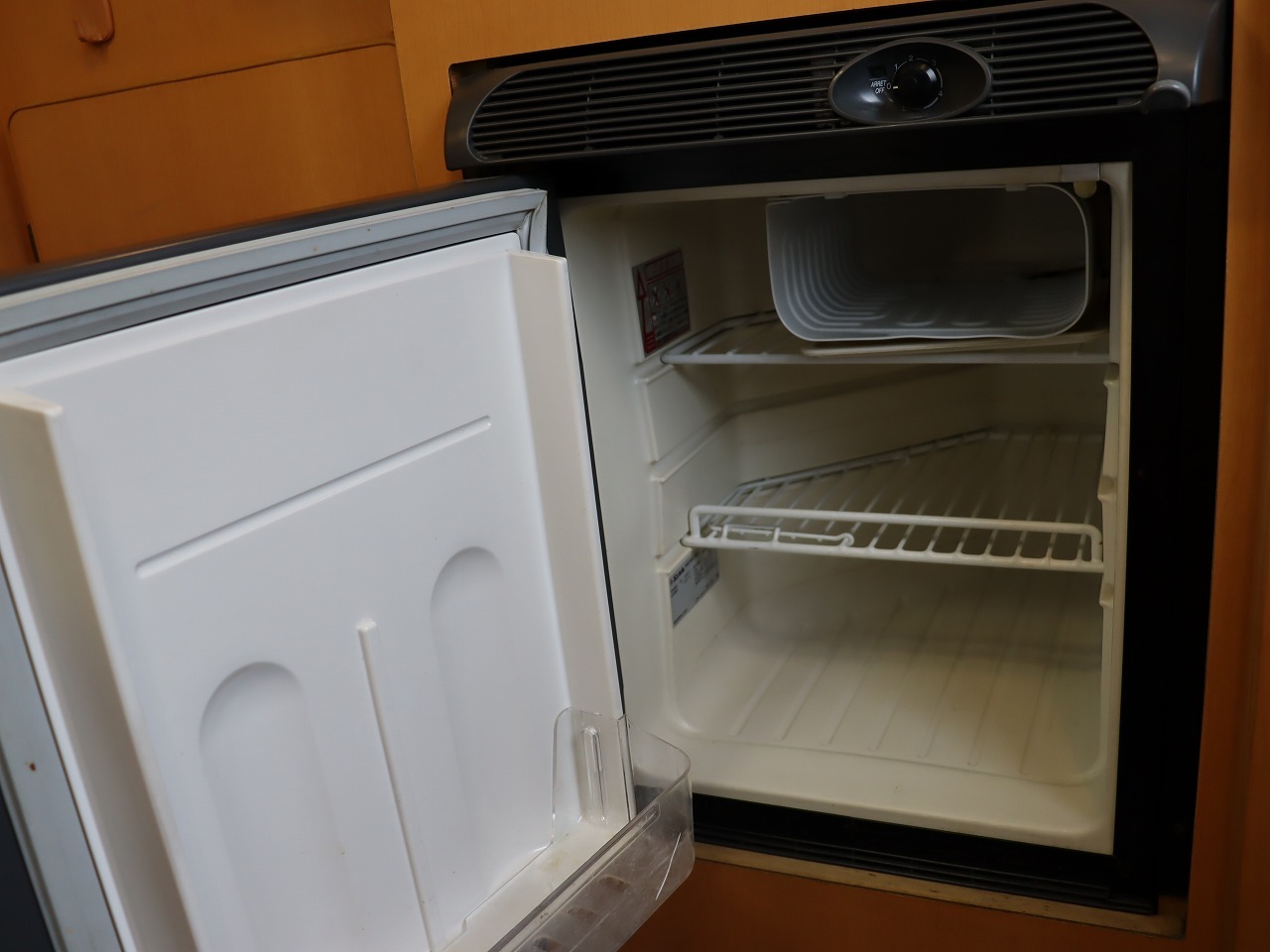 キャンピングカー キャブコン ﾀｳﾝｴｰｽﾉｱ ｾｷｿｰﾎﾞﾃﾞｨ ｷｬｯﾄ