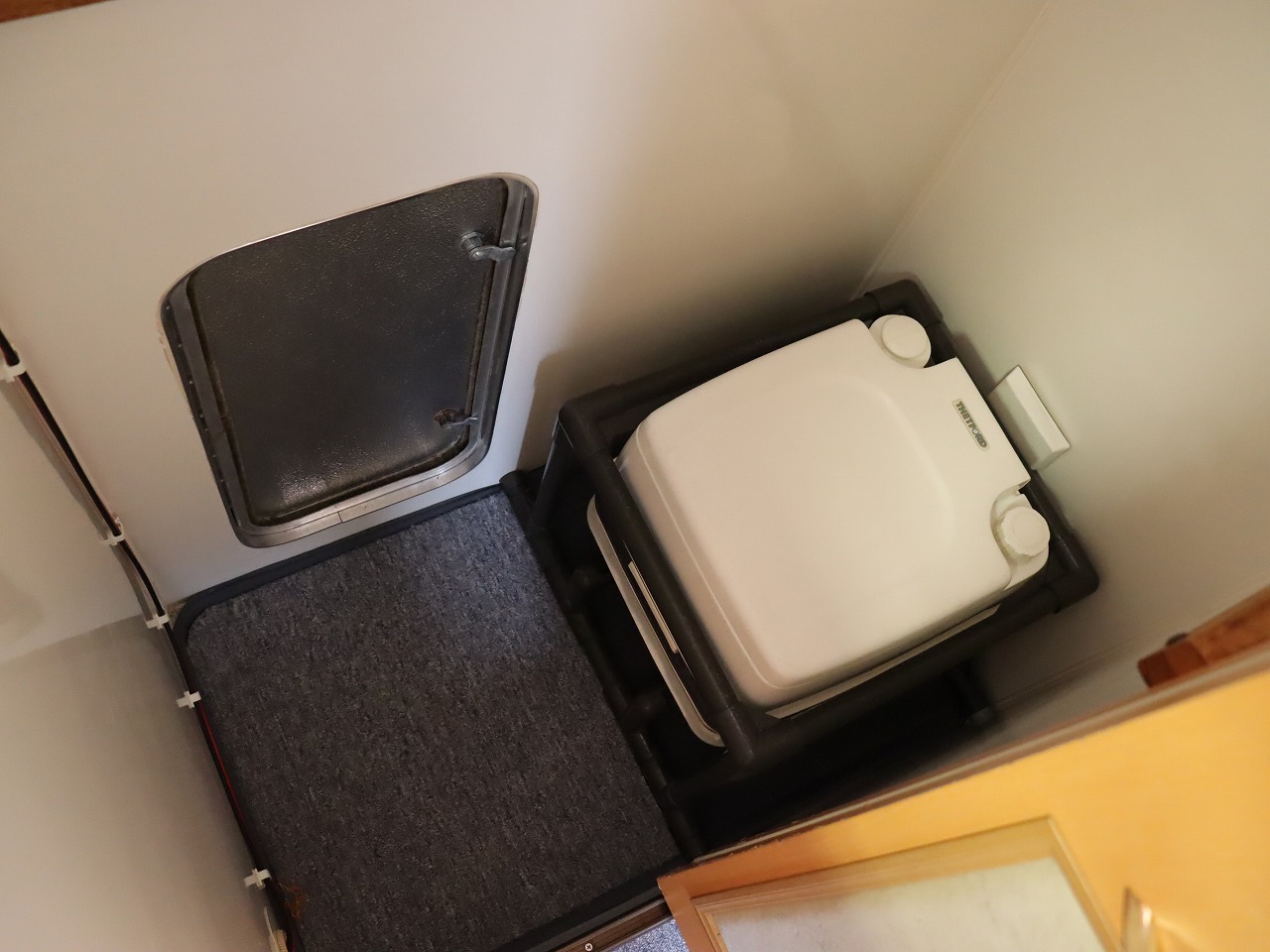 キャンピングカー キャブコン ﾀｳﾝｴｰｽﾉｱ ｾｷｿｰﾎﾞﾃﾞｨ ｷｬｯﾄ