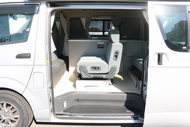 キャンピングカー バンコン ﾊｲｴｰｽ ｱﾑｸﾗﾌﾄ ｺﾝﾊﾟｽ ﾎﾟｯﾌﾟｱｯﾌﾟ